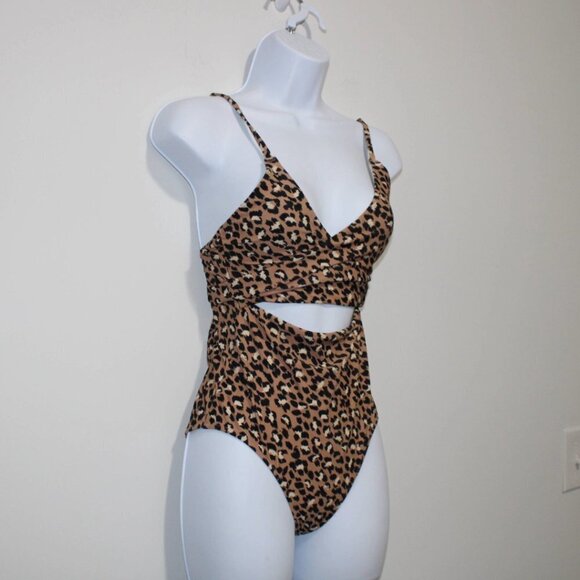 Aerie Leopard Wrap One Piece Swimsuit - Picture 3 of 7